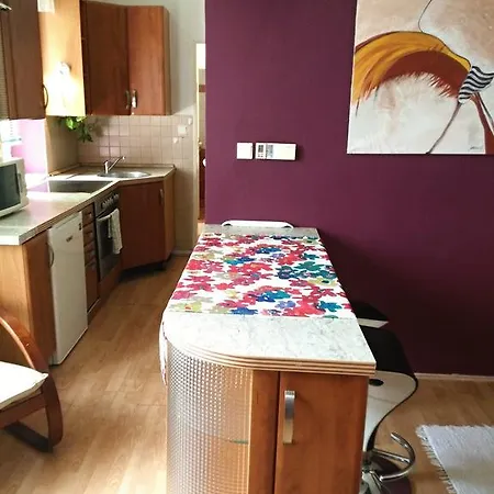 Sova Apartment *
